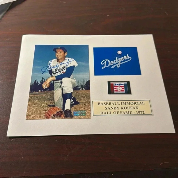 Dodgers legend Sandy Koufax autographed photo matted - Picture 1 of 1